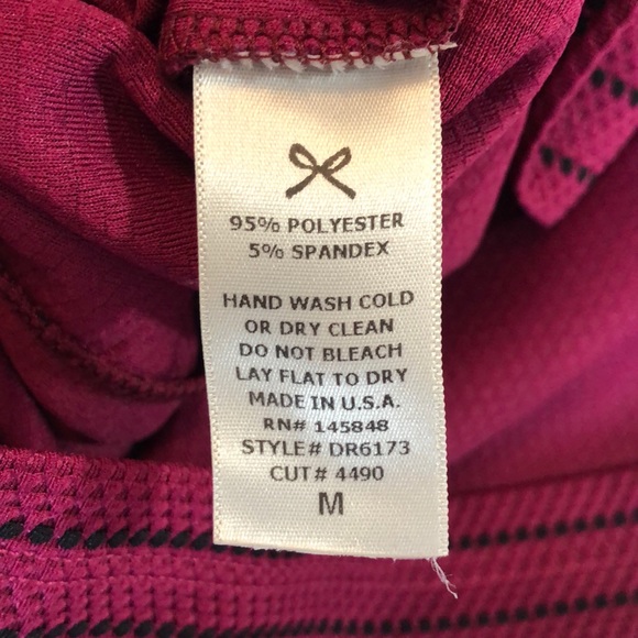 Everly Magenta Shift Dress size M - Picture 5 of 5